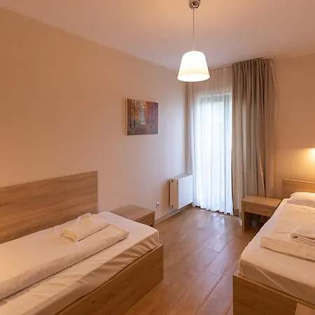 Апартаменти Rentplanet - Gorna *